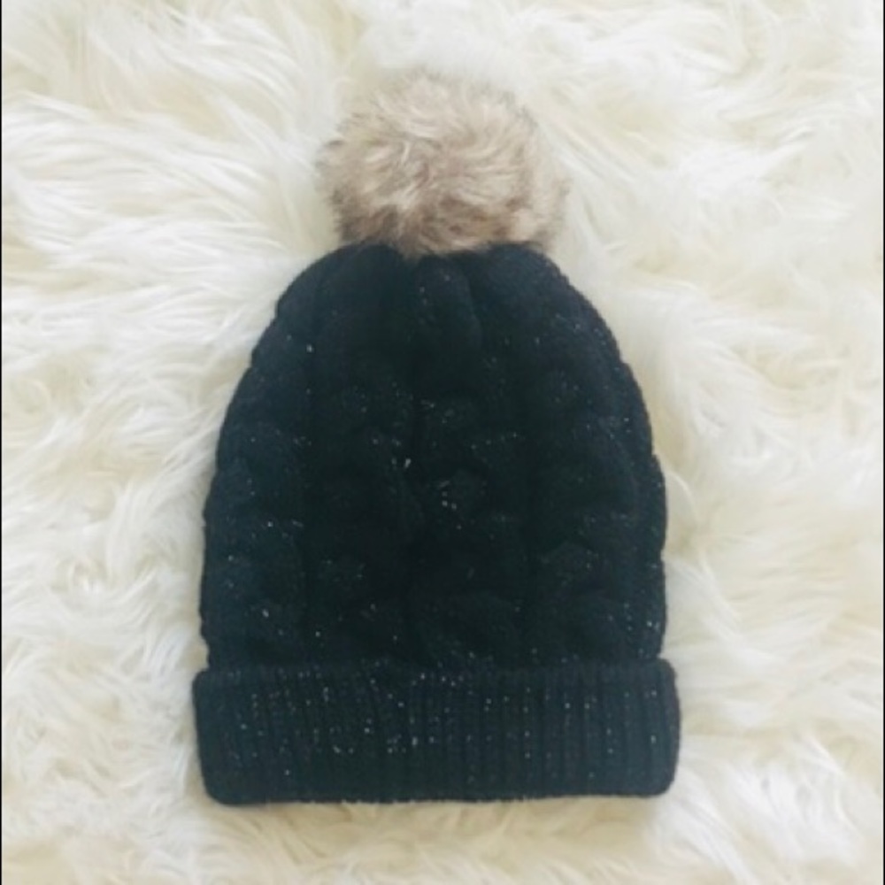 FAUX FUR WINTER HAT